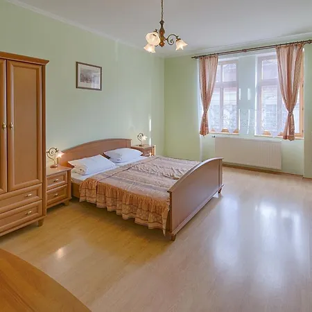 Derby 3* Karlovy Vary