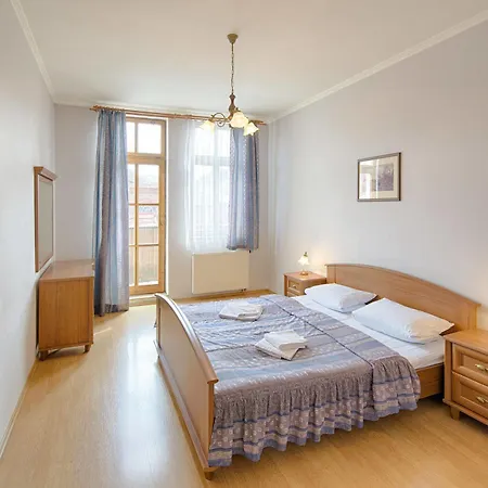 Derby Hotel 3*