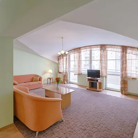 Derby 3* Karlovy Vary